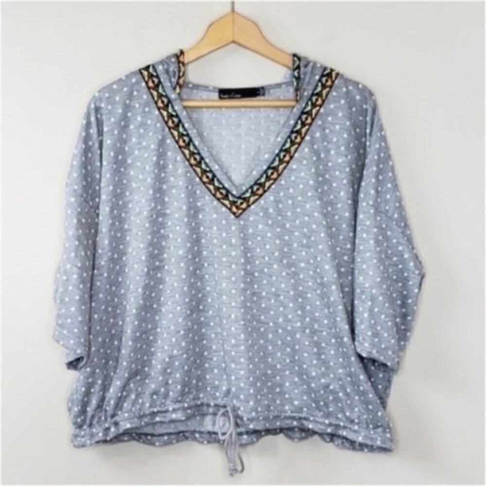Karats + Caviar Gray Polka Dot Hoodie with Embroidered Trim Size Medium